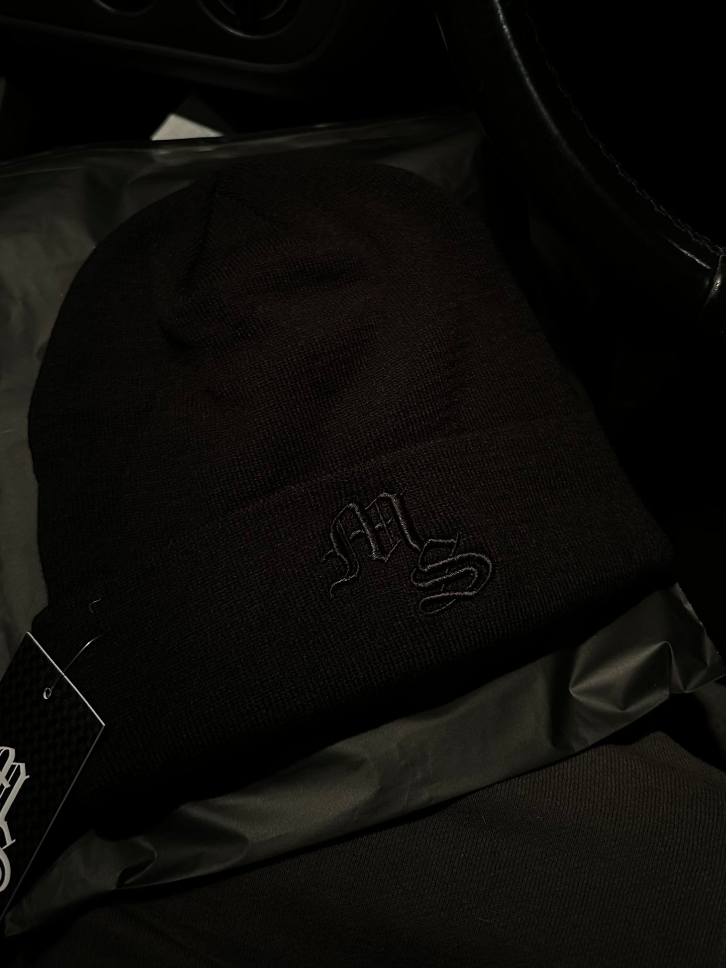 BLACK ON BLACK MANNYSTYLE BEANIE